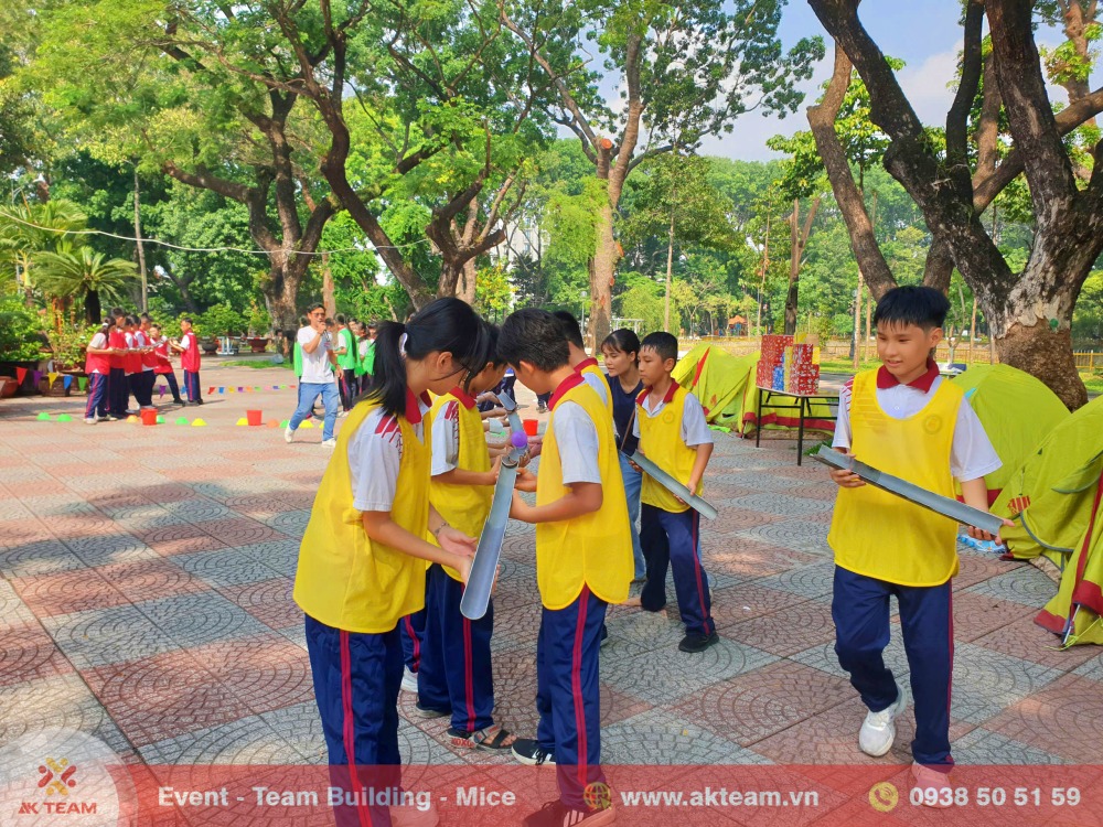 Teambuilding trường THCS Hoàng Hoa Thám Tân Bình