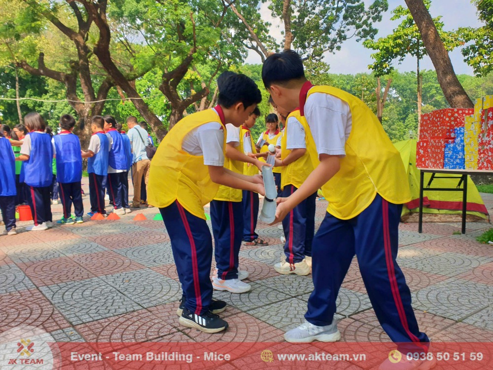 Teambuilding trường THCS Hoàng Hoa Thám Tân Bình