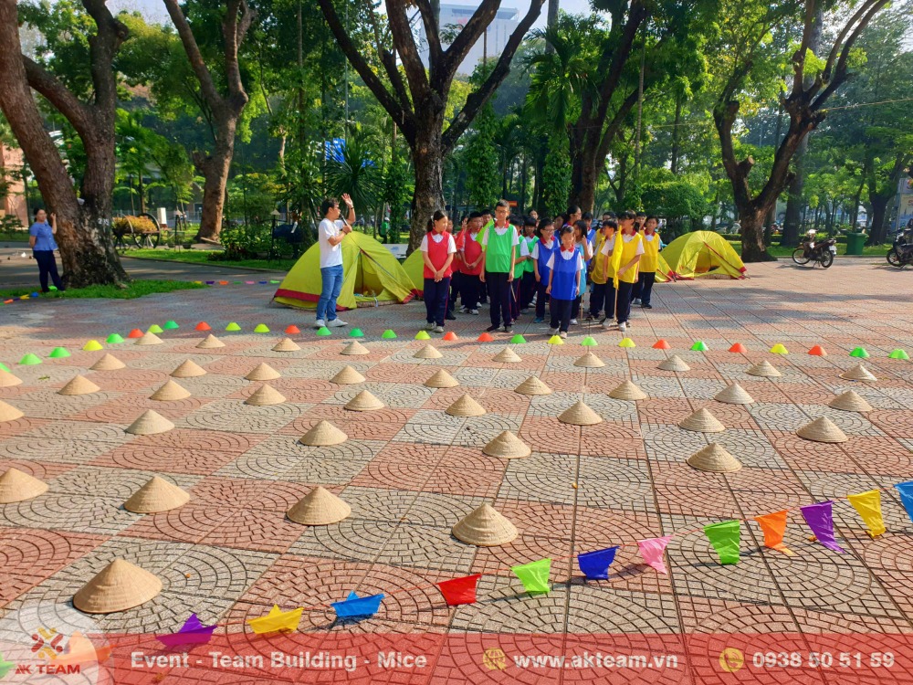 Teambuilding trường THCS Hoàng Hoa Thám Tân Bình