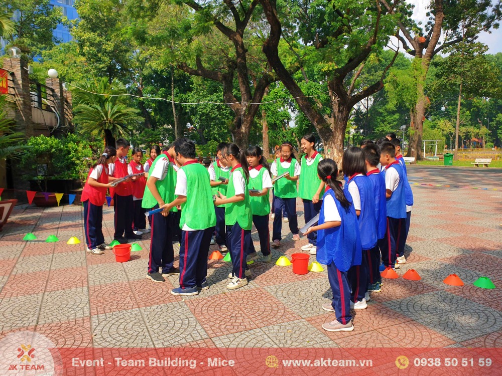 Teambuilding trường THCS Hoàng Hoa Thám Tân Bình