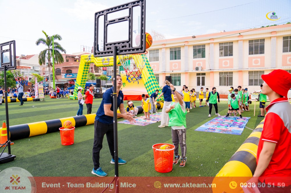 Teambuilding Ms Châu English Center Vũng Tàu