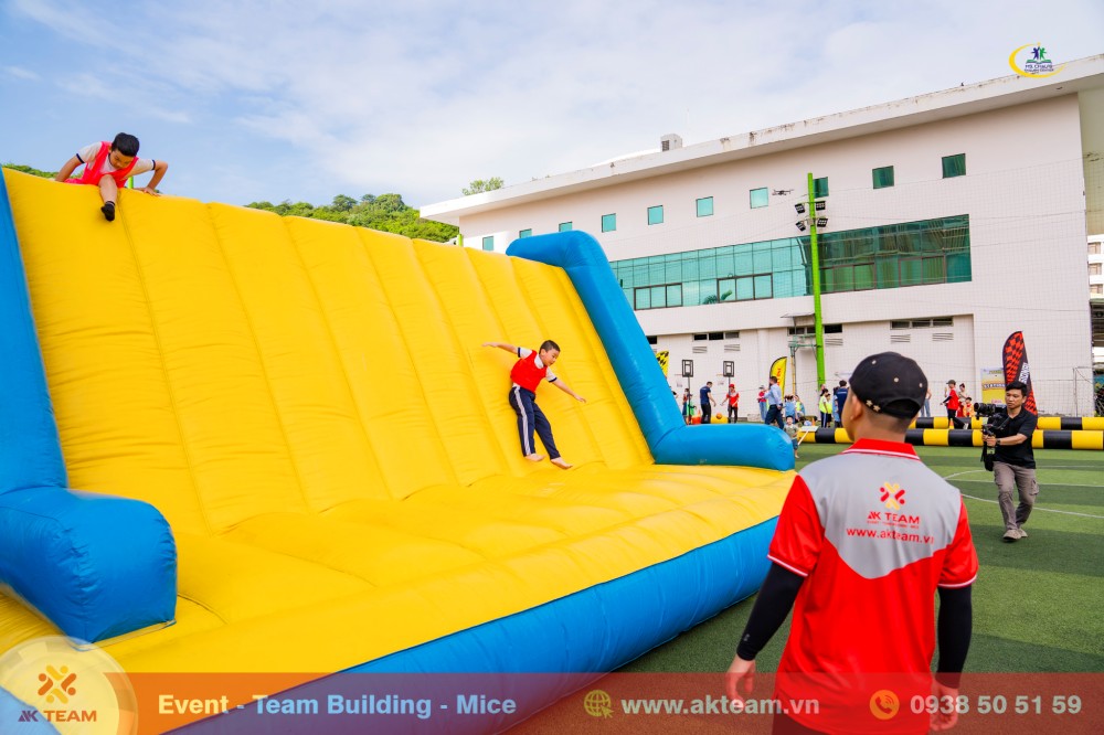 Teambuilding Ms Châu English Center Vũng Tàu