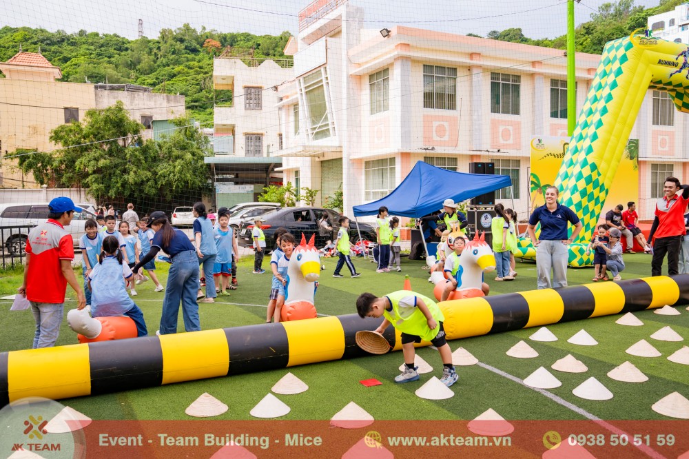 Teambuilding Ms Châu English Center Vũng Tàu