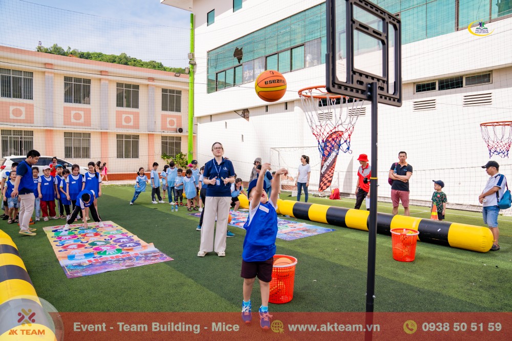 Teambuilding Ms Châu English Center Vũng Tàu