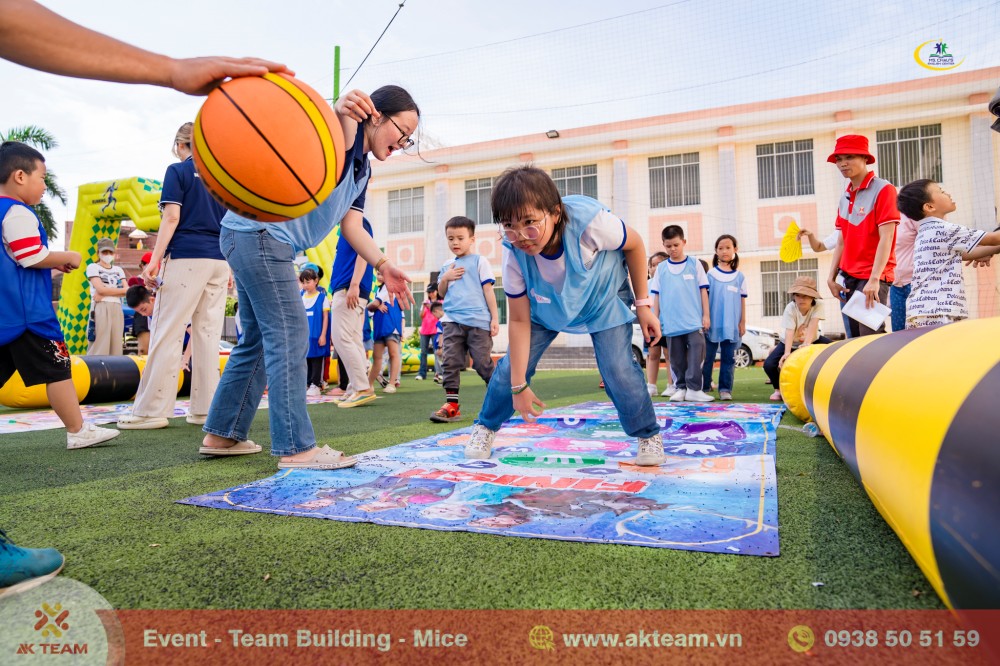 Teambuilding Ms Châu English Center Vũng Tàu