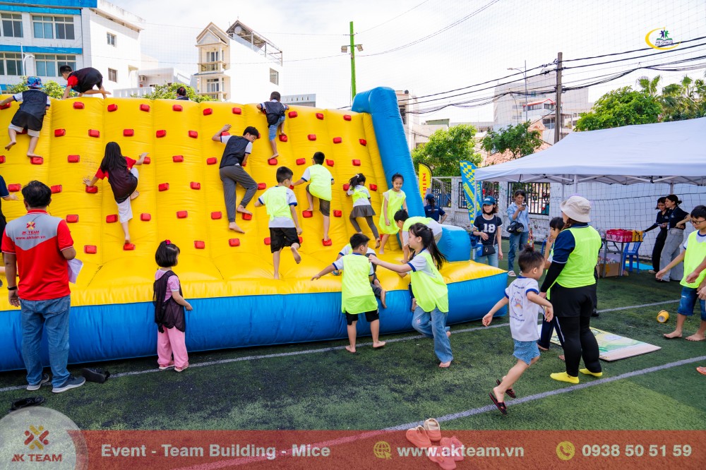 Teambuilding Ms Châu English Center Vũng Tàu